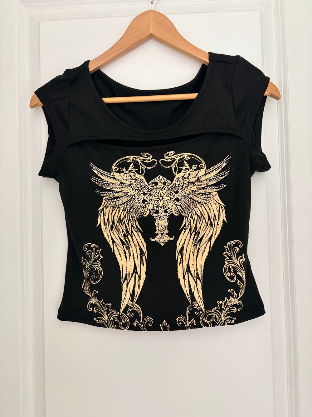 Y2K Aesthetic Winged Graphic Crop Top